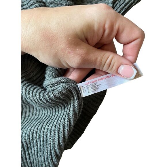 Free People Beach Knit Collared Cropped Long Sleeve size Top Sweater XS Green - Picture 7 of 7